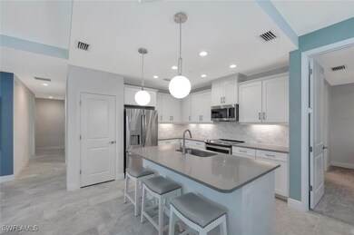 2542 Seychelles Dr unit 704, Naples, FL 34112 - photo 4