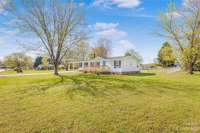 104 Camp Oak Rd, Statesville, NC 28677 - photo 3