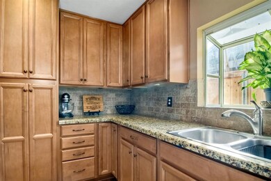 118 Flamingo Dr, Oceanside, CA 92054 - photo 4