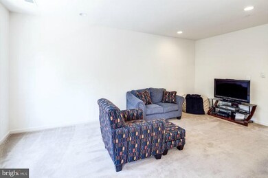 7130 Daniel John Dr unit 17, Elkridge, MD 21075 - photo 6