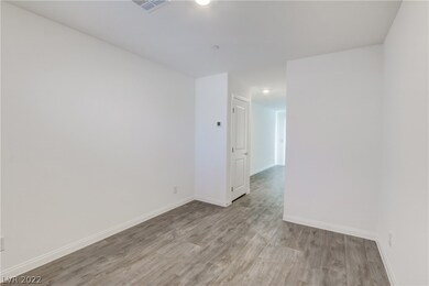 12213 Harvest Sky Way unit 5, Las Vegas, NV 89183 - photo 5
