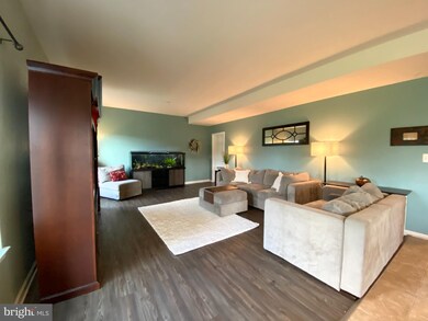 1138 Sassafras Cir, Eldersburg, MD 21784 - photo 6