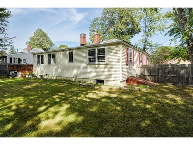 618 Colonial Dr, Portsmouth, NH 03801 - photo 4