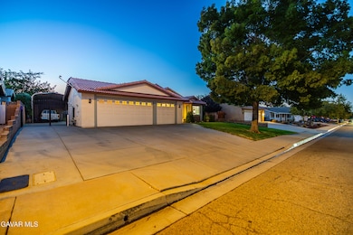 42315 61st St W, Lancaster, CA 93536 - photo 3