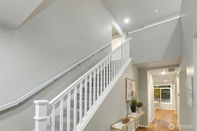 11220 SE 64th St, Bellevue, WA 98006 - photo 5