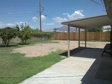 Superstition Mountain views!