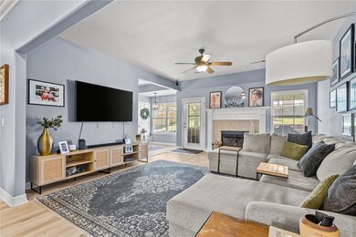 508 SW Maidstone Ave, Bentonville, AR 72712 - photo 2