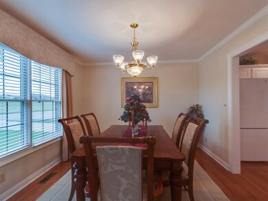 102 Metcalf Dr, Frankfort, KY 40601 - photo 6