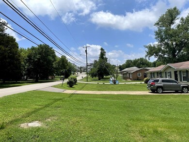 Large level lot in transitional area close to downtown