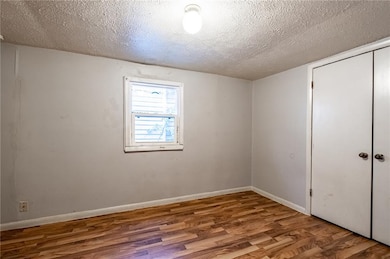 521 N 500 W, Columbus, IN 47201 - photo 6