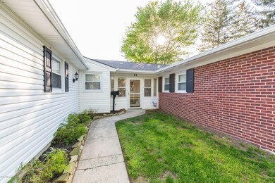 54 Idlebrook Ln, Matawan, NJ 07747 - photo 3