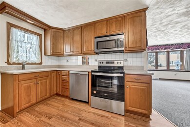 706 Shad St, North Tonawanda, NY 14120 - photo 4