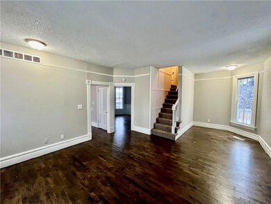 308 E Lucy Webb Rd, Raymore, MO 64083 - photo 2