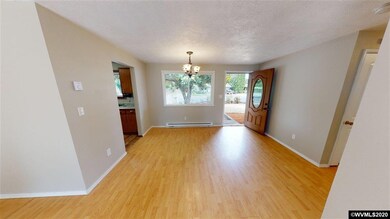 1055 S 4th St, Independence, OR 97351 - photo 5