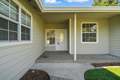 Front entry & curb appeal