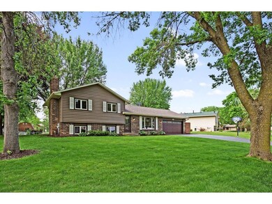 10119 108th Pl N, Maple Grove