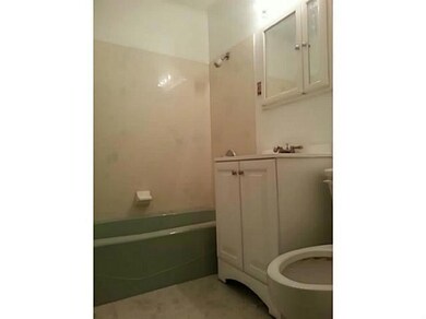 1061 S Ashburton Rd, Columbus, OH 43227 - photo 7