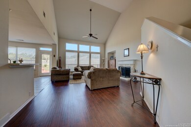 10635 Rainbow View, Helotes, TX 78023 - photo 4