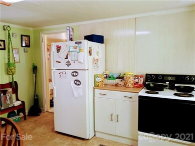 1431 S Ridge St, Shelby, NC 28152 - photo 5