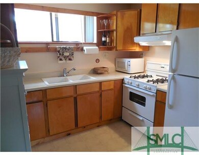 Kitchen. 1st Level Kitchen