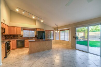 KITCHEN 1
