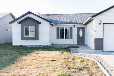 981 Zion St, Burley, ID 83318 - photo 3
