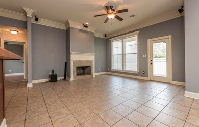 Living Room 2 (1)