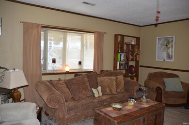 1292 W Maple St, Jasper, IN 47546 - photo 3