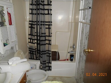 1023 Pineview Ln, McComb, MS 39648 - photo 2