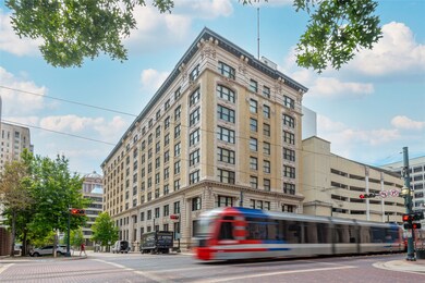 The majestic Franklin Lofts building on the corner