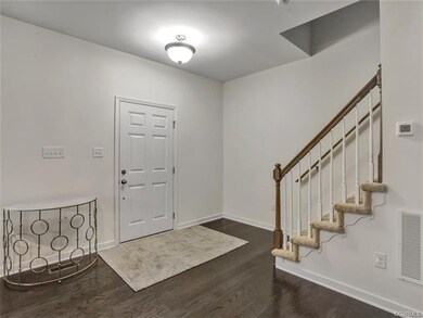 5806 Reedy Springs Dr, North Chesterfield, VA 23237 - photo 4