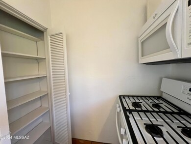1031 E Waverly St unit 2, Tucson, AZ 85719 - photo 6