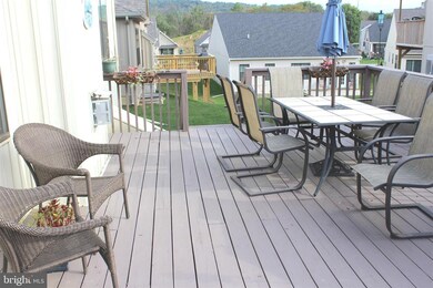 4128 Eveningstar Rd, Emmaus, PA 18049 - photo 4