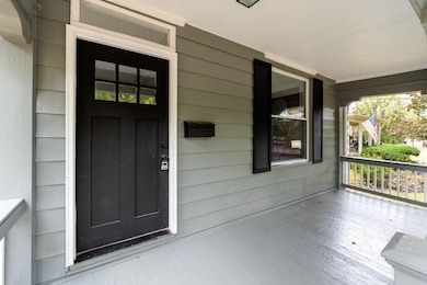 853 college (Exterior)-5