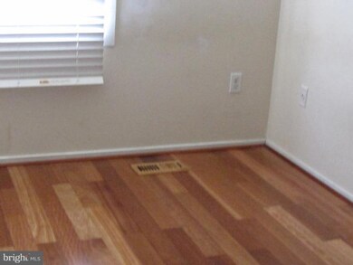 9224 Wilbur Ct, Columbia, MD 21046 - photo 7