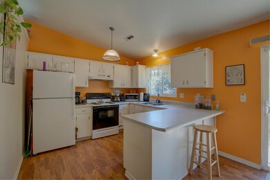1390 NW Conklin Ave, Grants Pass, OR 97526 - photo 6