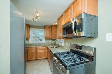 330 Augusta St, Pittsburgh, PA 15211 - photo 3