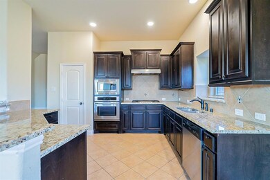 201 Champion Dr, Wylie, TX 75098 - photo 2