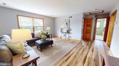 19920 Gilbert Hills Dr, Hagerstown, MD 21742 - photo 5