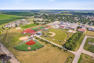 488 8th St N, Casselton, ND 58012 - photo 3