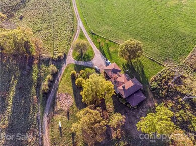 321 Elmwood Rd, Statesville, NC 28625 - photo 2