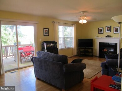 41946 Kentucky Ct, Leonardtown, MD 20650 - photo 7