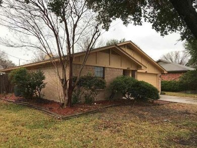 605 Allencrest Dr, Fort Worth, TX 76108 - photo 2