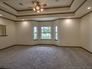 1091 N 4266, Pryor, OK 74361 - photo 4