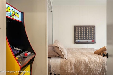 62 Locust Ln, Clifton, PA 18424 - photo 5