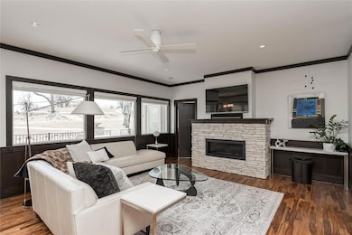 1902 Park Ave, Des Moines, IA 50315 - photo 6