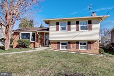 13604 Grenoble Dr, Rockville, MD 20853 - photo 3