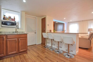 8 Maple Ave, Danvers, MA 01923 - photo 6