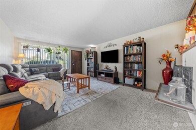 5033 80th Avenue Ct E unit 8, Fife, WA 98424 - photo 7