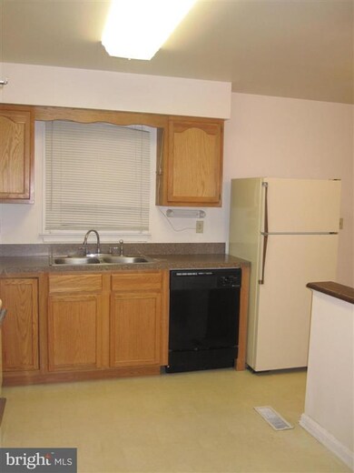 15423 Delaware Dr, King George, VA 22485 - photo 5